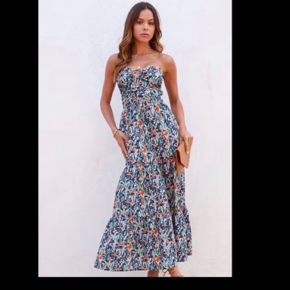 Lush strapless floral maxi dress - Picture 4 of 8